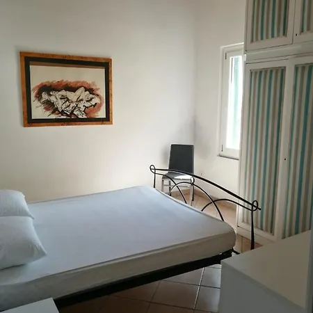 アパート La Sorgente